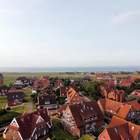 5 Im Haus Sylvia,